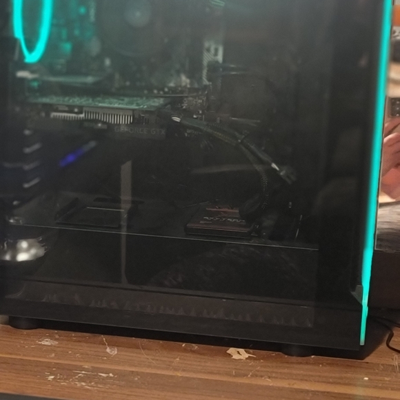 Skytech gaming pc - Picture 5 of 13